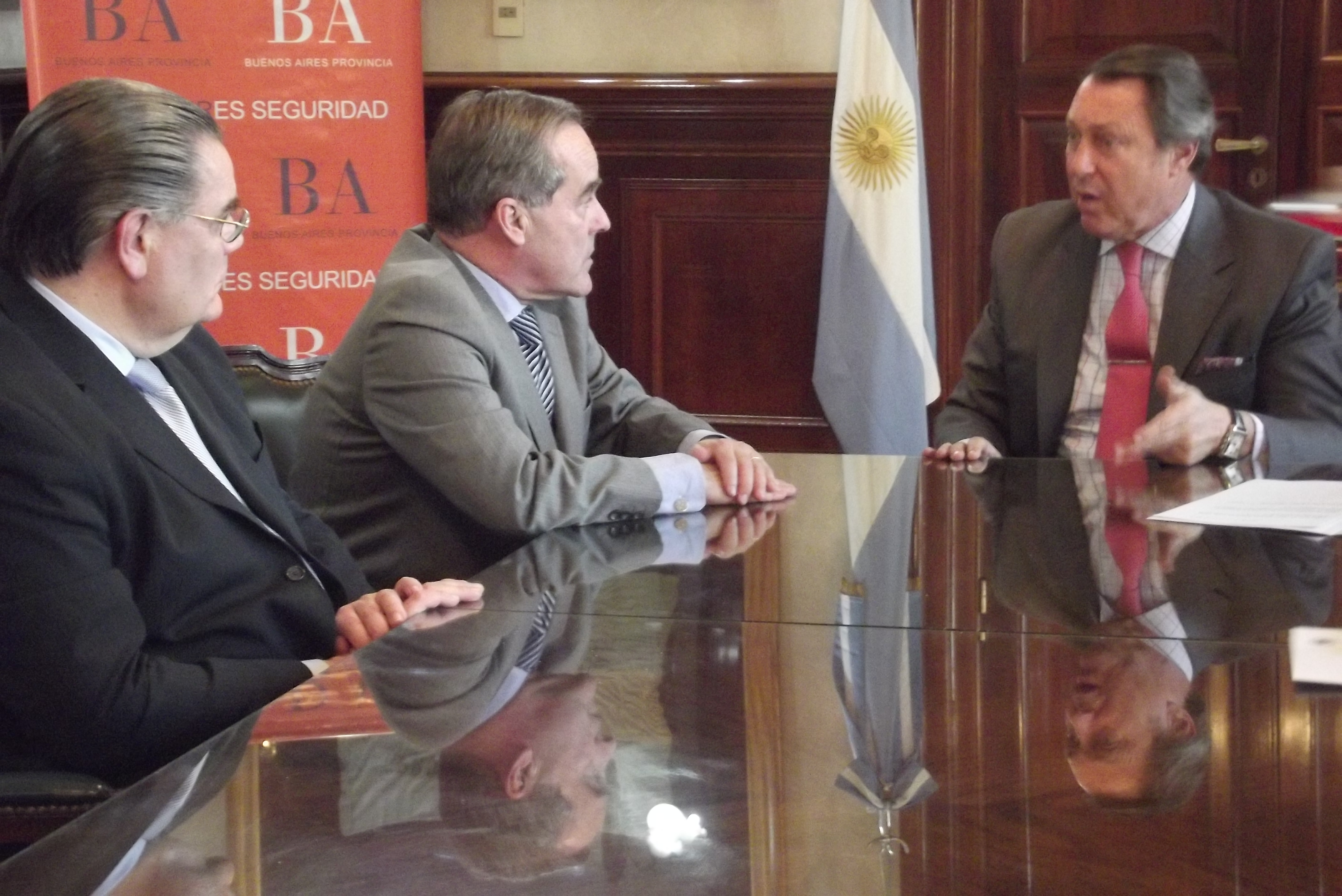 Acuerdo de cooperación entre la UCALP y el Ministerio de Justicia y Seguridad bonaerense