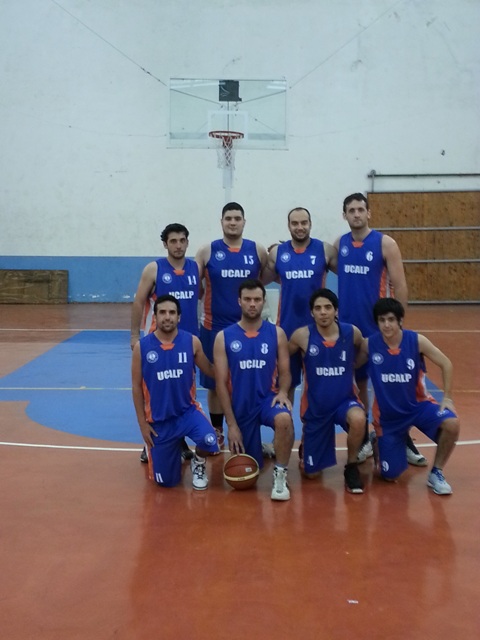 Nuevo amistoso del equipo de básquet de la UCALP